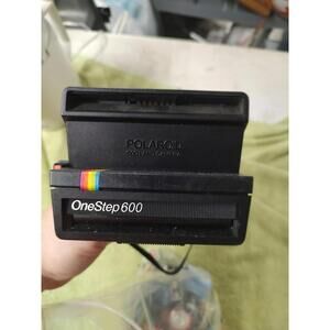 Polaroid OneStep 600 Instant Camera - Vintage Classic